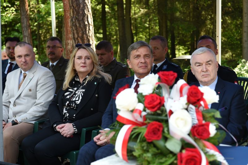  zaproszeni goście