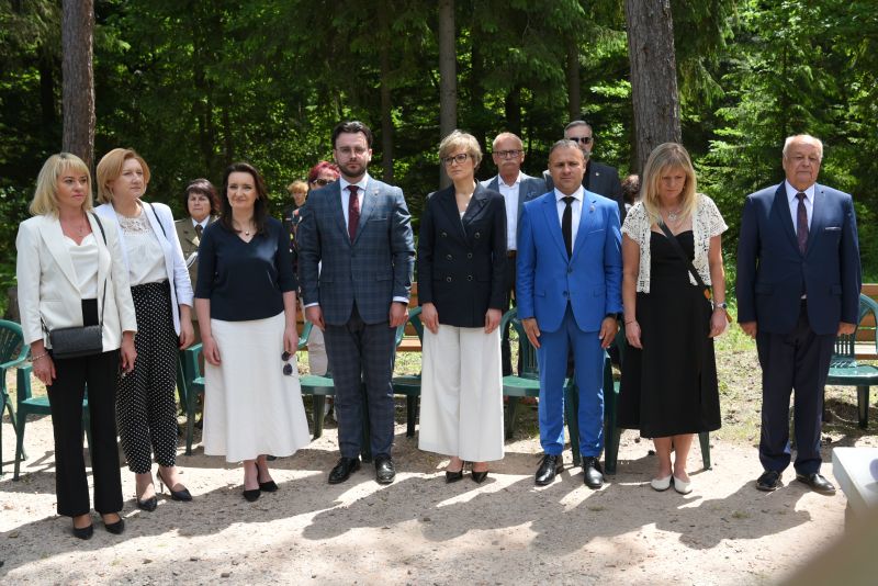 przedstawiciele Zarządu Powiatu Skarżyskiego oraz zaproszeni goście