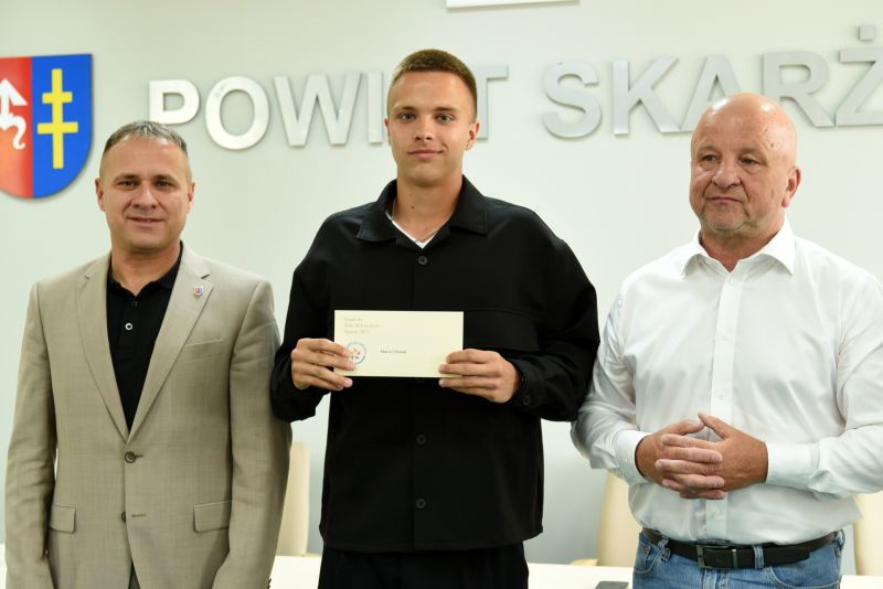 uroczystość wręczenia stypendiów