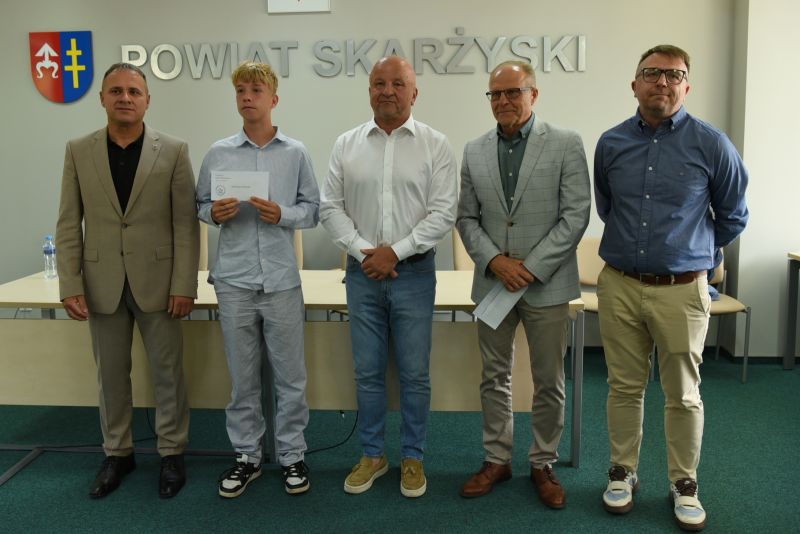 uroczystość wręczenia stypendiów