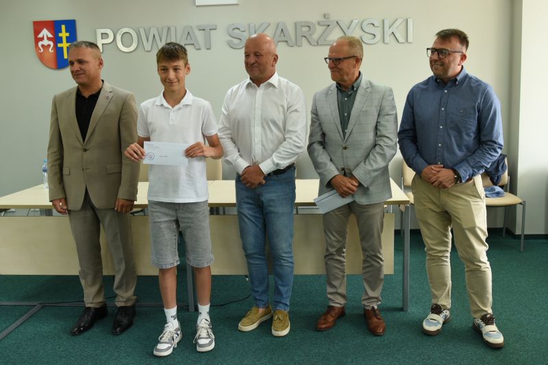 uroczystość wręczenia stypendiów
