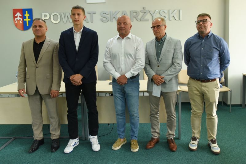 uroczystość wręczenia stypendiów