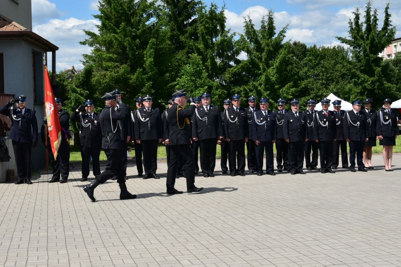 Uroczystość przekazania wozu strażackiego OSP Łączna