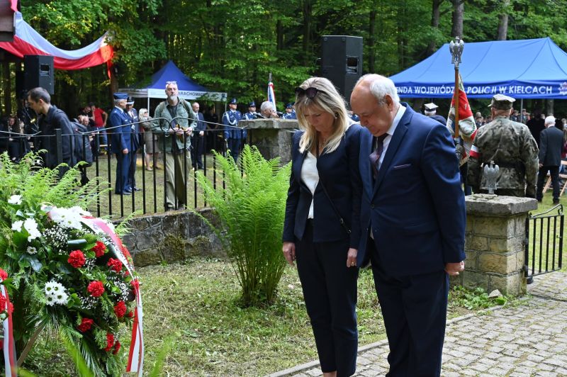 Przewodniczący Rady Powiatu Skarżyskiego Jerzy Żmijewski oraz Wicestarosta Skarżyski Katarzyna Bilska 
