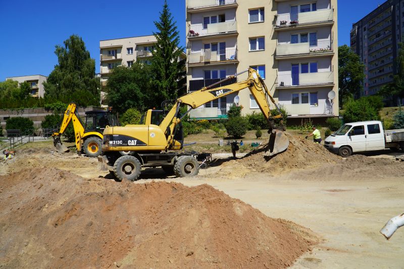 remont Al. Tysiąclecia w Skarżysku - wizyta starosty na placu budowy 