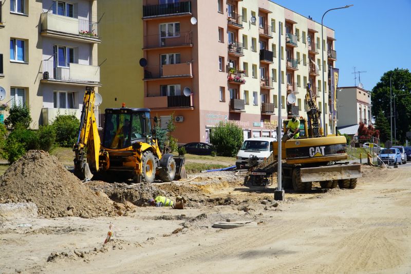 remont Al. Tysiąclecia w Skarżysku - wizyta starosty na placu budowy 