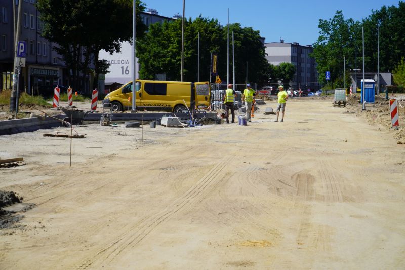 remont Al. Tysiąclecia w Skarżysku - wizyta starosty na placu budowy 