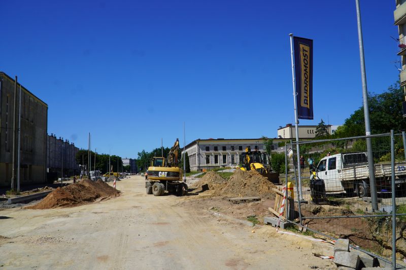 remont Al. Tysiąclecia w Skarżysku - wizyta starosty na placu budowy 