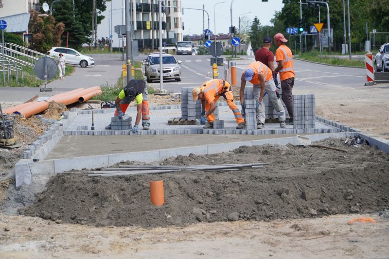 remont ul. Tysiąclecia w Skarżysku-Kamiennej idzie pełną parą 