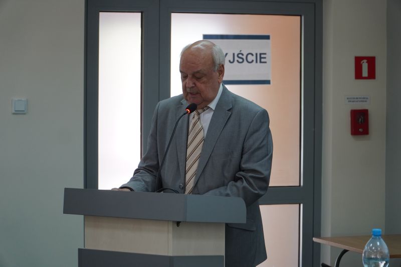 obrady rady powiatu skarżyskiego - XIX sesja