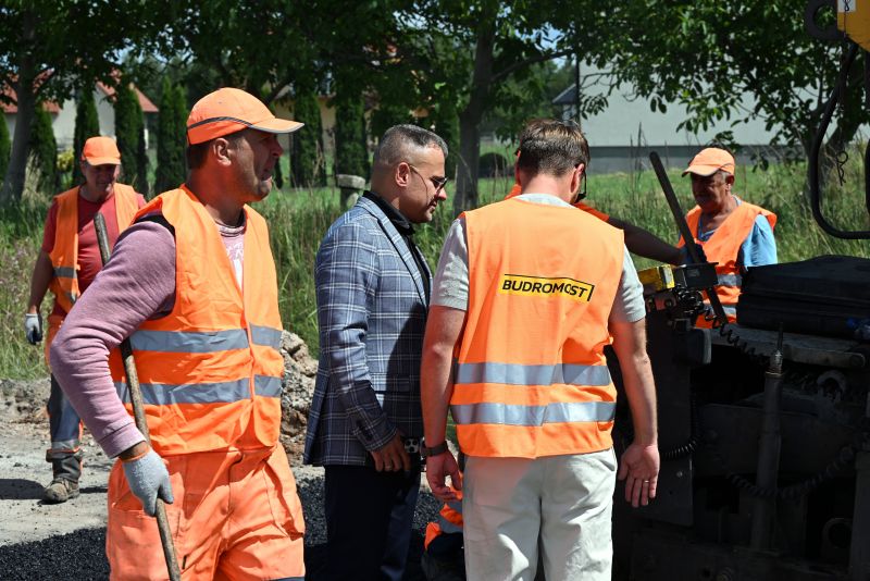 prace-drogowe-na-drodze-powiatowej-Zagorze-Podzagnanszcze-16.JPG