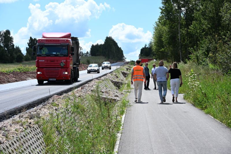 prace-drogowe-na-drodze-powiatowej-Zagorze-Podzagnanszcze-5.JPG