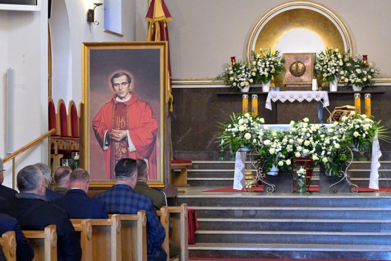 XXX Pielgrzymka Pracowników Przemysłu Zbrojeniowego i Lotniczego do Ostrej Bramy