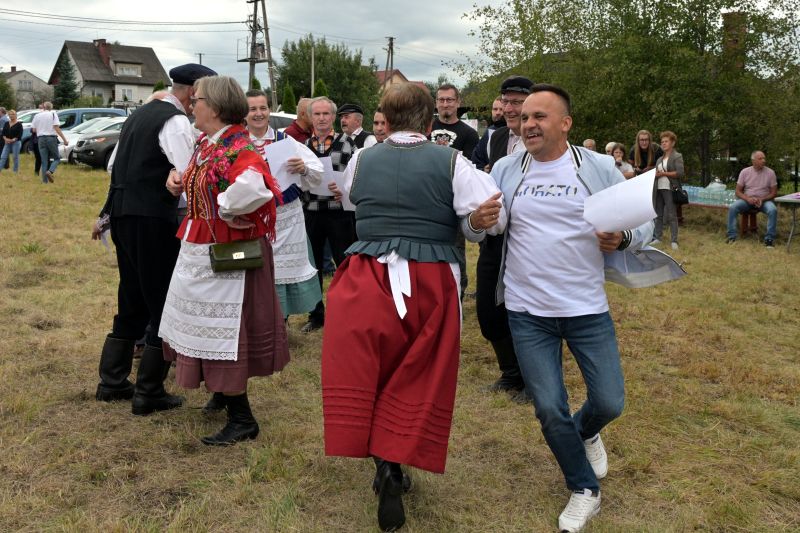 II Piknik Integracyjny w Zbrojowie 