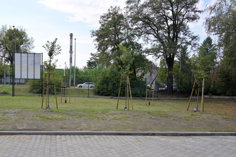 odbiór nowego parkingu przy budynku ZSTM  w ramach projektu BCU