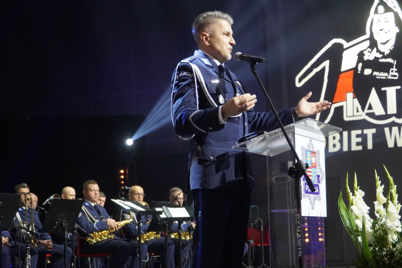konferencja pt. „W mundurze przez wiek – sto lat obecności kobiet w Policji”