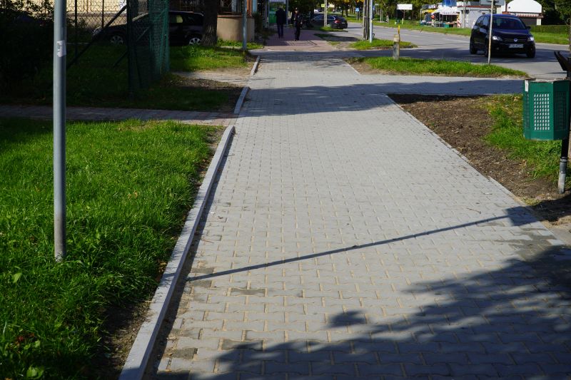 Powiat zakończył remont chodnika przy ul. Sokolej w Skarżysku
