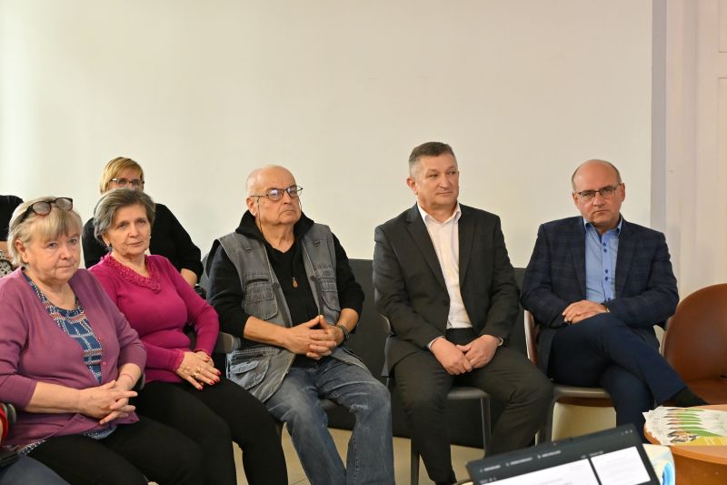 Spotkanie OWiT z seniorami w Suchedniowie