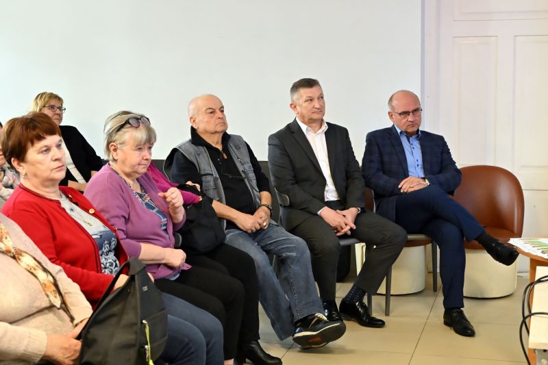 Spotkanie OWiT z seniorami w Suchedniowie