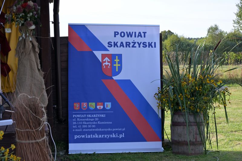35-lecie Zespołu Ludowego Sobótka oraz 25-lecie Zespołu Pieśni i Tańca Sorbin