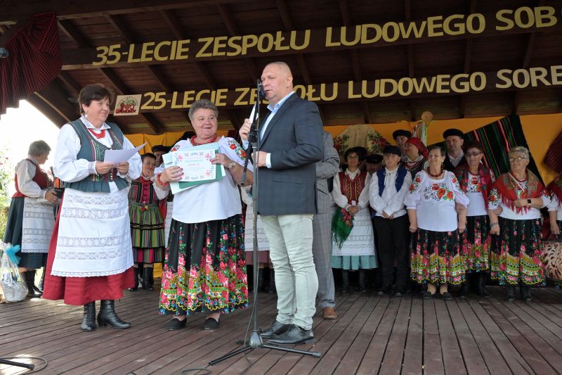 35-lecie Zespołu Ludowego Sobótka oraz 25-lecie Zespołu Pieśni i Tańca Sorbin