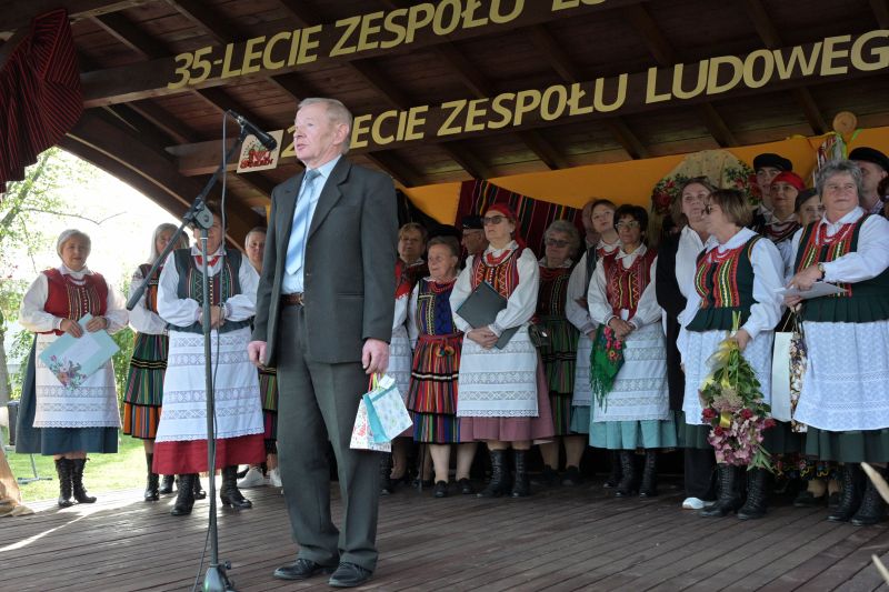 35-lecie Zespołu Ludowego Sobótka oraz 25-lecie Zespołu Pieśni i Tańca Sorbin