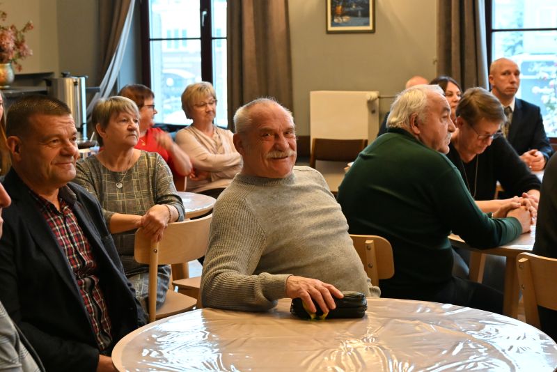 Uroczystość uhonorowania krwiodawców Kolejarskiego Klubu SHDK RP "Dar Serca" w Skarżysku- Kamiennej