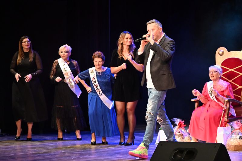 Wybory Skarżyskiej Miss Seniorek