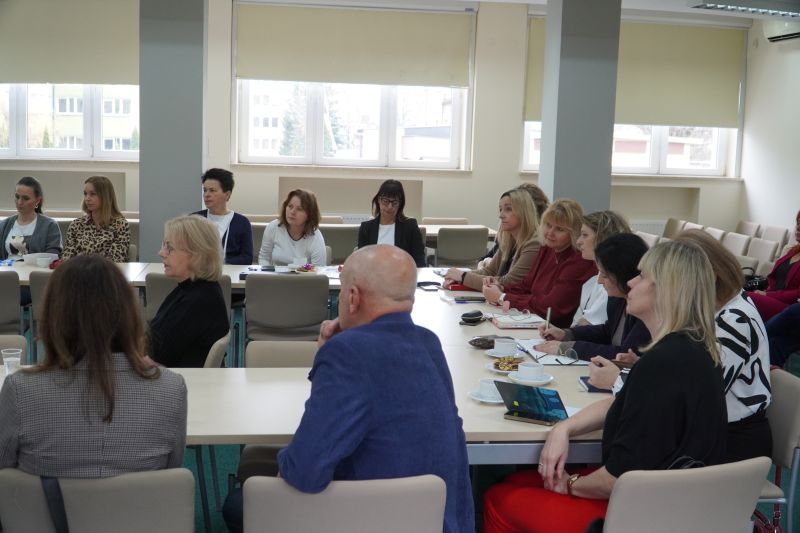 spotkanie w ramach projektu „Perspektywa 3P dla województwa świętokrzyskiego”