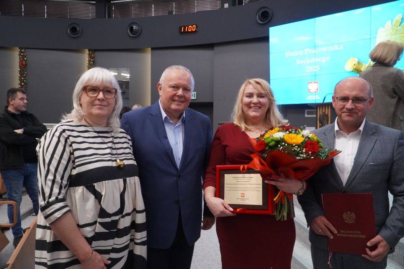 DPS „Centrum Seniora” w Skarżysku-Kamiennej wyróżniony przez Wojewodę Świętokrzyskiego za profesjonalizm i wyjątkową troskę o podopiecznych