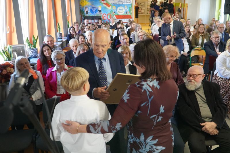 70-lecie Samorządowej Szkoły Podstawowej nr 3 im. Stefana Żeromskiego w Suchedniowie