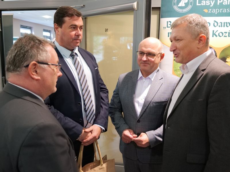 Konferencja w Suchedniowie na temat przyszłości lasów i leśnictwa w dobie zmian klimatu