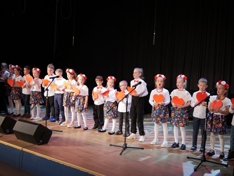 Artystyczne obchody Gminnego Dnia Seniora w Suchedniowie