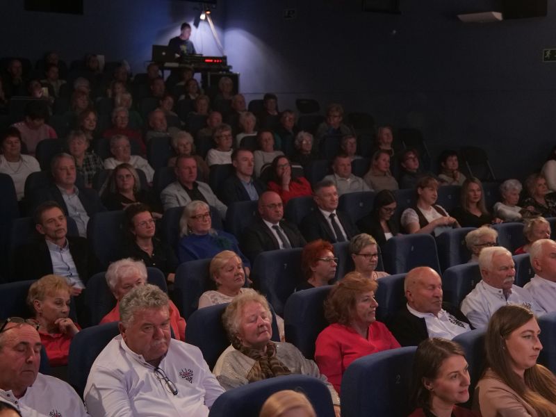 Artystyczne obchody Gminnego Dnia Seniora w Suchedniowie