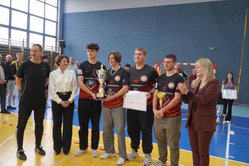 zakończenie współzawodnictwa sportowego w szkołach powiatu skarżyskiego