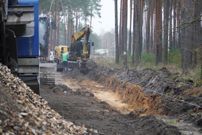 Rozbudowa drogi w Majkowie-Michałowie. Władze powiatu i gminy na placu budowy