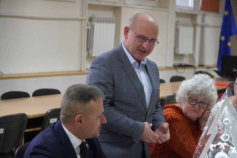 Posiedzenie Rady Seniorów Powiatu Skarżyskiego ze świątecznym akcentem