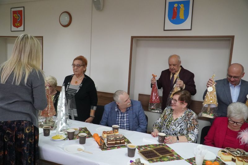 Posiedzenie Rady Seniorów Powiatu Skarżyskiego ze świątecznym akcentem