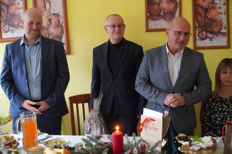 Rodzinna atmosfera świąt w Centrum Placówek „Przystań”