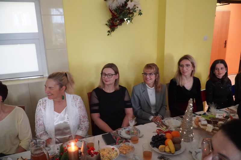 Rodzinna atmosfera świąt w Centrum Placówek „Przystań”