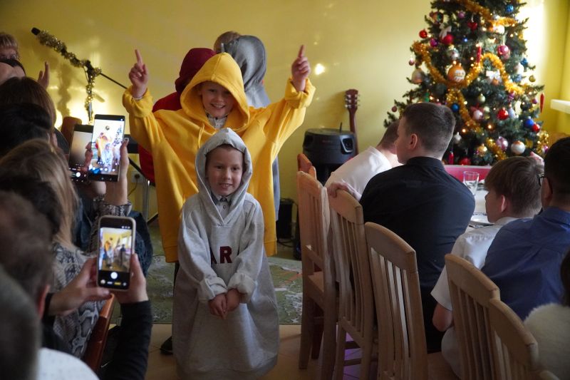 Rodzinna atmosfera świąt w Centrum Placówek „Przystań”