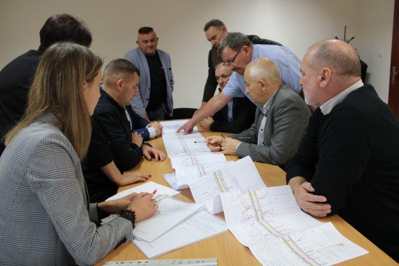 spotkanie w sprawie koncepcji rozbudowy drogi w Lipowym Polu Plebańskim
