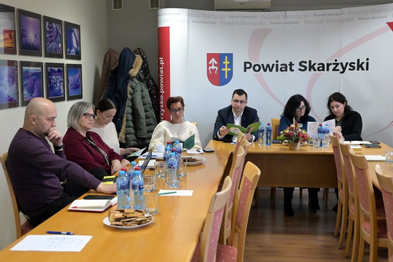 Szkolenie w Starostwie Powiatowym w Skarżysku -Kamiennej: Edukacja dla Zmian Klimatycznych