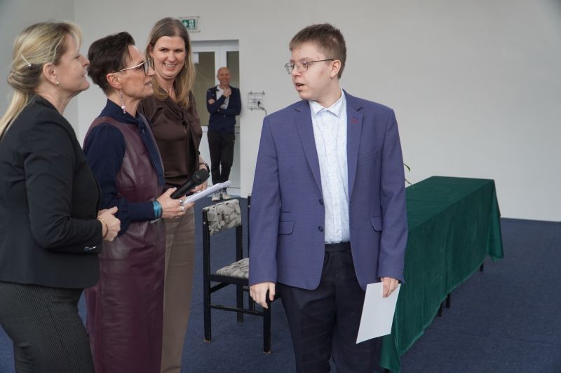 „Edukacja z wojskiem. Edycja IV” – młodzież z „Ekonomika” poznawała tajniki bezpieczeństwa i obronności