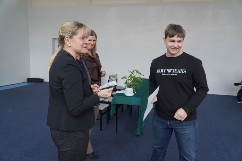 „Edukacja z wojskiem. Edycja IV” – młodzież z „Ekonomika” poznawała tajniki bezpieczeństwa i obronności