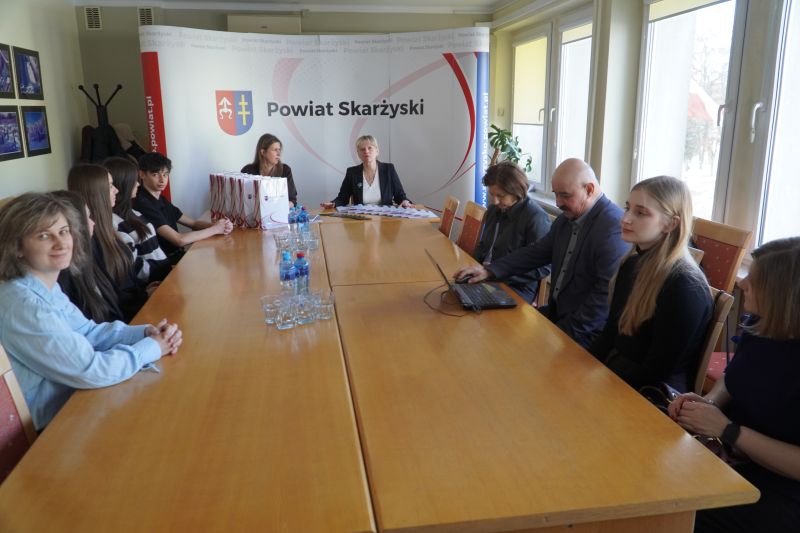 Wręczenie wyróżnień dla laureatów i finalistów ogólnopolskich olimpiad i konkursów