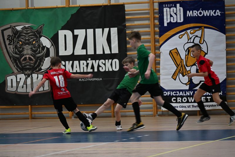 Starosta Artur Berus Patronem Turnieju Piłkarskiego w Skarżysku  z udziałem Reprezentanta Polski Piotra Świerczewskiego