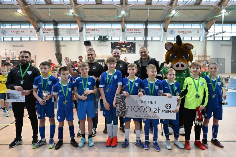 Starosta Artur Berus Patronem Turnieju Piłkarskiego w Skarżysku  z udziałem Reprezentanta Polski Piotra Świerczewskiego