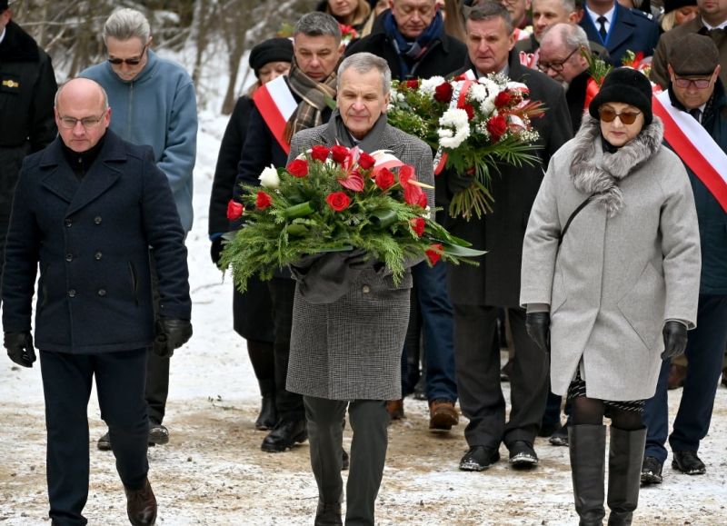 przedstawiciele władz samorządowych Powiatu