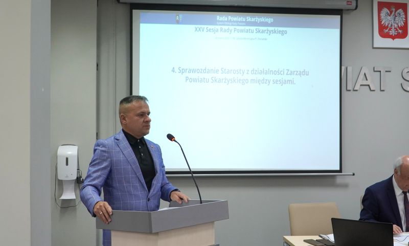 XXV sesja Rady Powiatu Skarżyskiego – decyzje budżetowe i wsparcie dla osób z niepełnosprawnościami